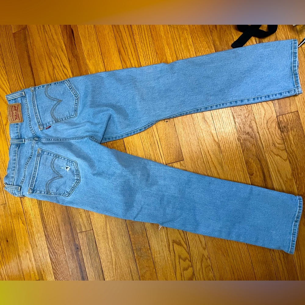 Levi wedgie straight jeans